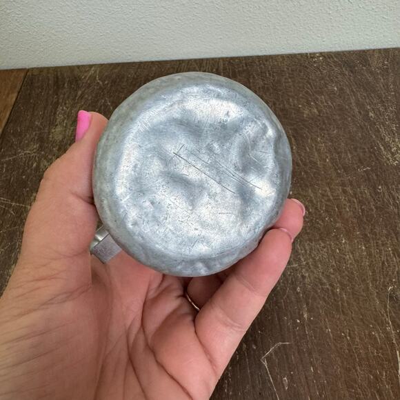 Vintage Aluminum Silver Children's Cup with Wild Animals Bear Lion Elephant - Picture 7 of 9